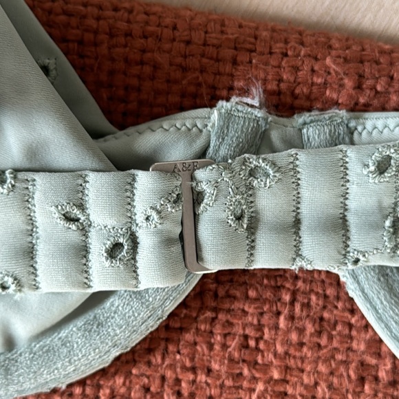Abercrombie & Fitch Sage Green Underwire Bralette Bikini Top - Size XS - Picture 5 of 6